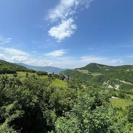 Casa Della Lupa * Maiolo (Piacenza)