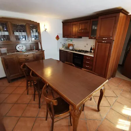 Casa Della Lupa Semesterbostad