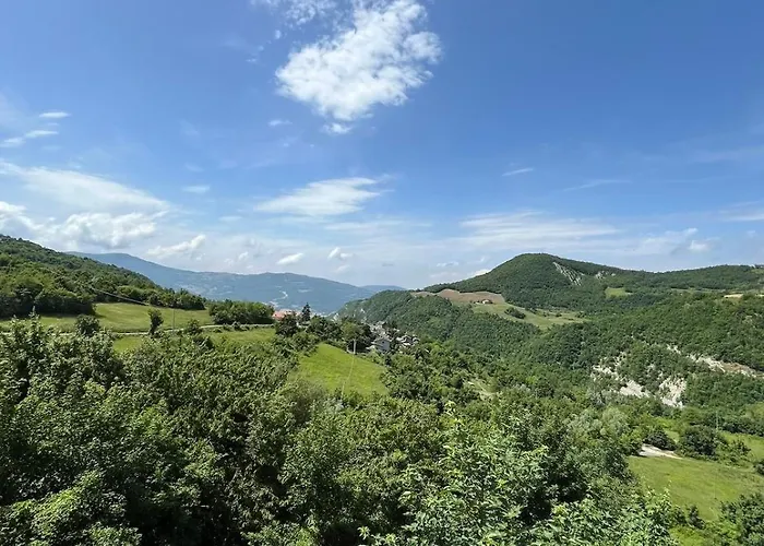 Casa Della Lupa * Maiolo (Piacenza)